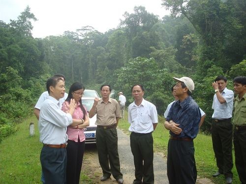 Việt Nam-Lào tăng cường ứng phó với buôn bán trái phép tài nguyên thiên nhiên - ảnh 1