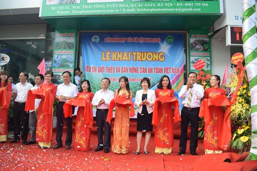 Ra mắt Liên hiệp Hợp tác xã tiêu thụ nông sản an toàn Việt Nam - ảnh 1