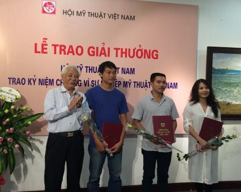 Trao giải thưởng Hội Mỹ thuật Việt Nam năm 2016 cho 4 tác phẩm xuất sắc  - ảnh 1