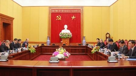 Bộ trưởng Bộ công An Việt Nam tiếp Chủ tịch Ủy ban An ninh Quốc gia Cộng hòa Belarus  - ảnh 1
