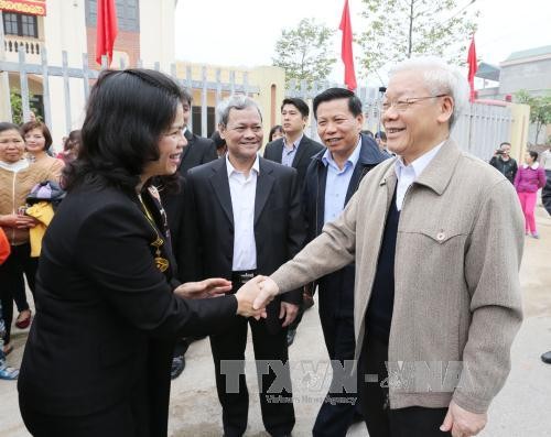 Tổng Bí thư Nguyễn Phú Trọng dự Ngày hội đại đoàn kết toàn dân tộc tại tỉnh Bắc Ninh  - ảnh 1