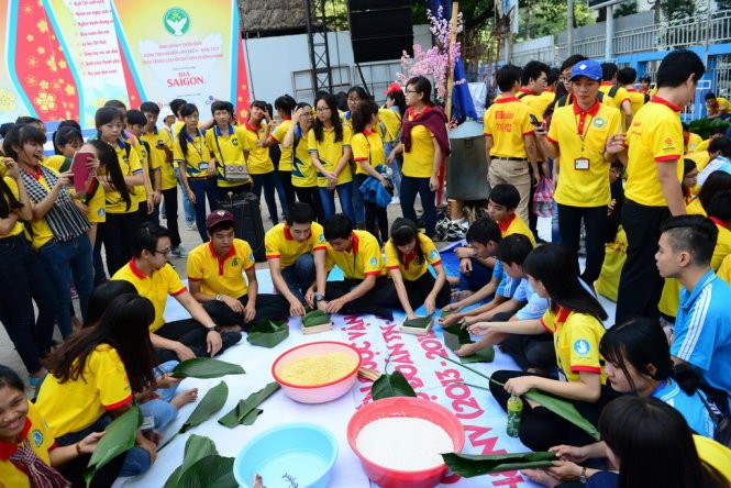 Hàng chục ngàn học sinh, sinh viên thành phố Hồ Chí Minh tham gia Chiến dịch “Xuân tình nguyện”  - ảnh 1