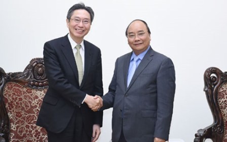  Thủ tướng Nguyễn Xuân Phúc tiếp Ngân hàng BTMU, Nhật Bản - ảnh 1