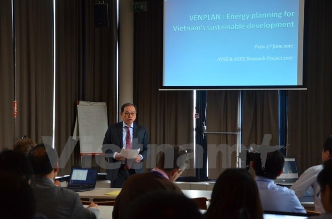 Hội thảo tại Pháp về những thách thức đối với chính sách năng lượng của Việt Nam - ảnh 1
