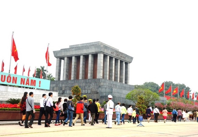 Ngừng đón khách viếng Lăng Chủ tịch Hồ Chí Minh trong 3 tháng để tu bổ - ảnh 1