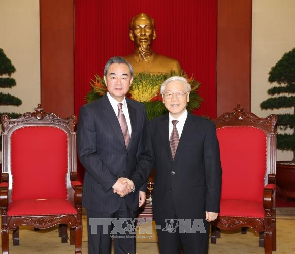 Tổng Bí thư Nguyễn Phú Trọng và Thủ tướng Nguyễn Xuân Phúc  tiếp Bộ trưởng Ngoại giao Trung Quốc - ảnh 1