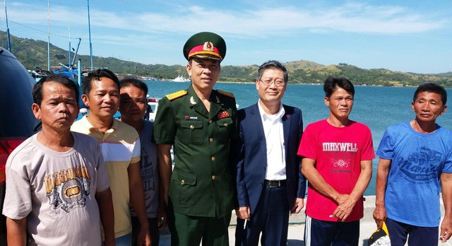 Philippines tổ chức đưa ngư dân và tàu cá Việt Nam về nước  - ảnh 1