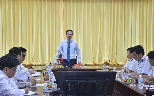 Trưởng Ban Tuyên giáo Trung ương Chúc Tết tại Bộ Tư lệnh Vùng 2 Hải quân và tỉnh Đồng Nai - ảnh 1