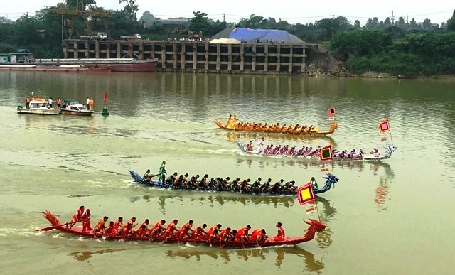 Hội bơi chải truyền thống trên sông Lô năm 2018 - ảnh 1