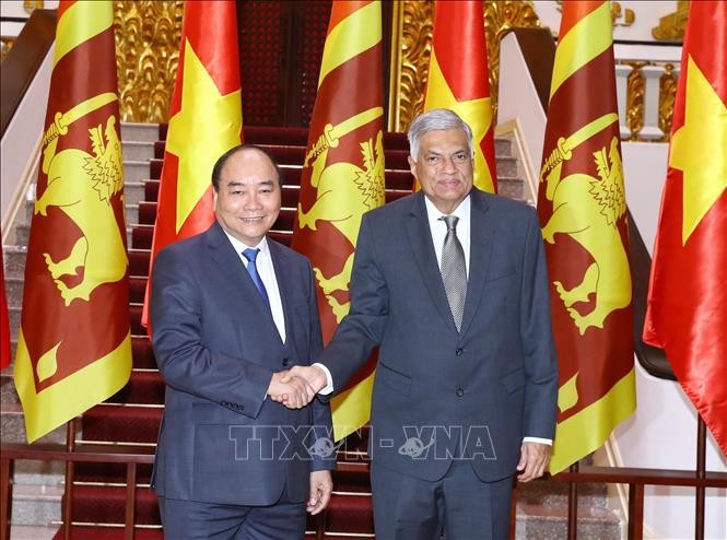 Thủ tướng Nguyễn Xuân Phúc tiếp Thủ tướng Sri Lanka  - ảnh 1