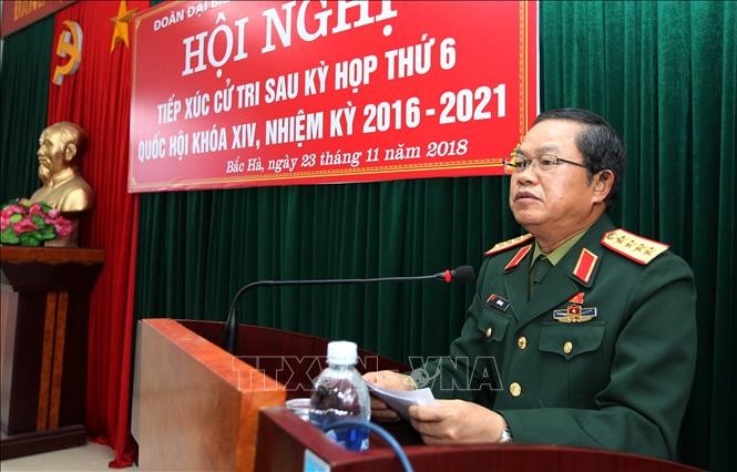 Phó Chủ tịch Quốc hội Đỗ Bá Tỵ tiếp xúc cử tri tại tỉnh Lào Cai  - ảnh 1