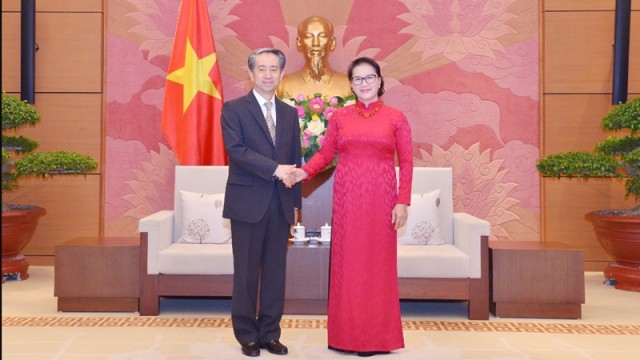 Chủ tịch Quốc hội Nguyễn Thị Kim Ngân tiếp Đại sứ Trung Quốc - ảnh 1