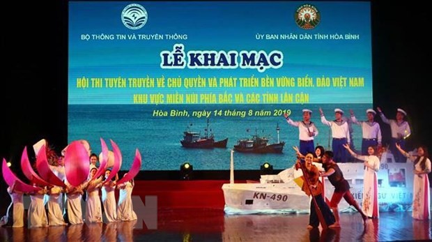 Hội thi tuyên truyền về chủ quyền và phát triển bền vững biển, đảo Việt Nam - ảnh 1
