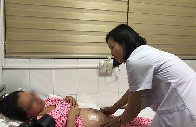 Bệnh viện Phụ sản Hà Nội thực hiện kỹ thuật can thiệp bào thai lần đầu tiên - ảnh 1