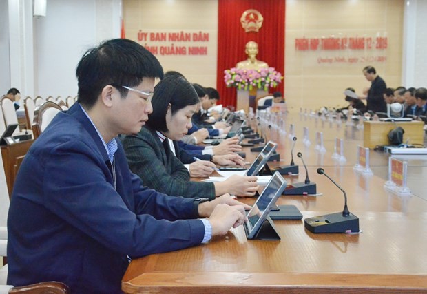 Ủy ban Nhân dân tỉnh Quảng Ninh tổ chức họp không giấy tờ - ảnh 1