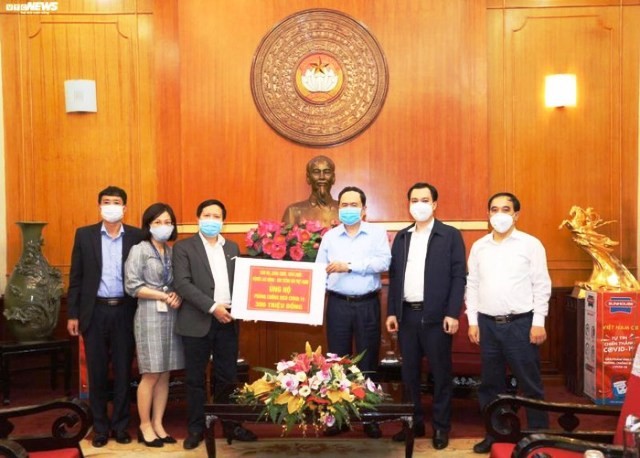 Đài Tiếng nói Việt Nam đóng góp 300 triệu đồng phòng, chống dịch covid-19 - ảnh 1