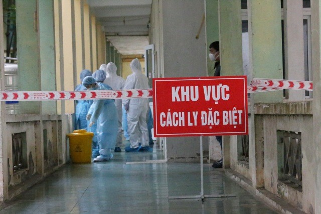 Việt Nam ghi nhận thêm 2 bệnh nhân mắc COVID-19 là người nhập cảnh - ảnh 1
