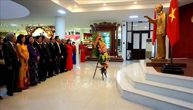 Phát huy giá trị những di tích Chủ tịch Hồ Chí Minh ở tỉnh Thừa Thiên - Huế - ảnh 1