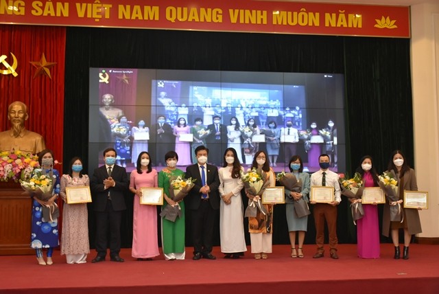 Lễ tổng kết và trao giải cuộc thi ” Biên soạn sách, tài liệu dạy và học tiếng Việt cho người Việt Nam ở nước ngoài“ - ảnh 5