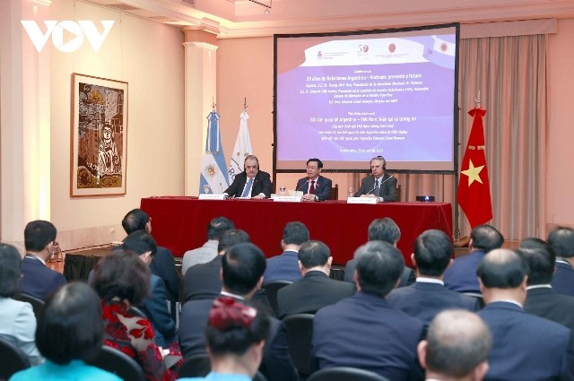 Chủ tịch Quốc hội  dự và phát biểu kỷ niệm 50 năm quan hệ ngoại giao Argentina Việt Nam - ảnh 1