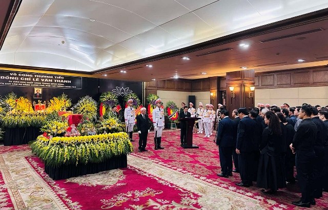 Lễ truy điệu Phó Thủ tướng Chính phủ Lê Văn Thành - ảnh 1