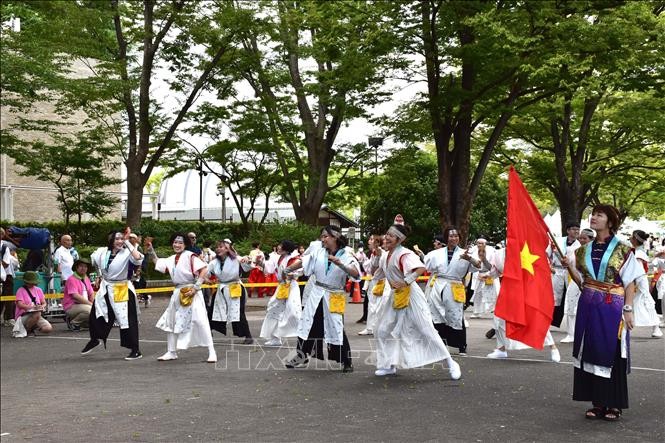 50 năm quan hệ Việt Nam - Nhật Bản: Việt Nam trình diễn tại lễ hội Yosakoi hàng đầu Nhật Bản - ảnh 1