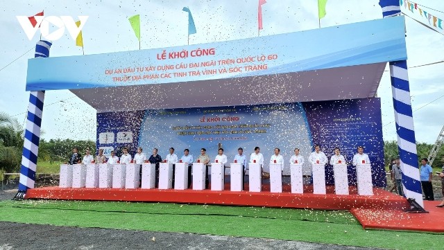 Thủ tướng Phạm Minh Chính dự khởi công Dự án đầu tư xây dựng cầu Đại Ngãi  - ảnh 2