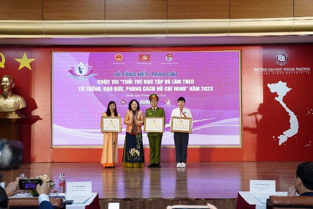 Tổng kết và trao giải cuộc thi học tập, làm theo tư tưởng, đạo đức Hồ Chí Minh - ảnh 2