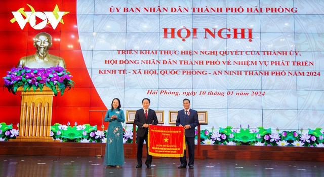 Phó Chủ tịch nước Võ Thị Ánh Xuân dự Hội nghị triển khai nhiệm vụ phát triển kinh tế-xã hội thành phố Hải Phòng - ảnh 1