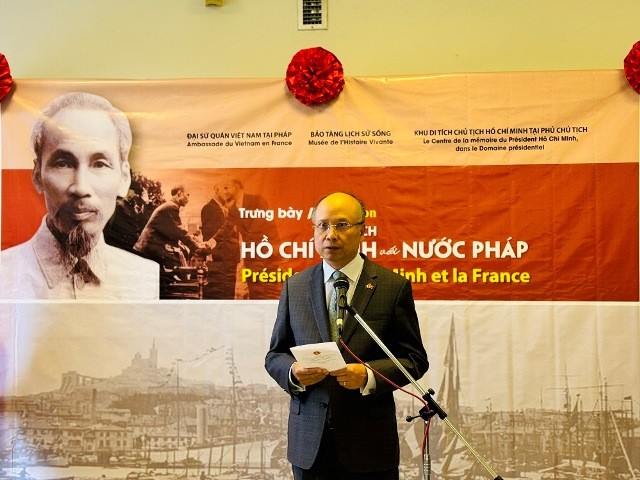 Khai mạc triển lãm “Chủ tịch Hồ Chí Minh và nước Pháp” - ảnh 2