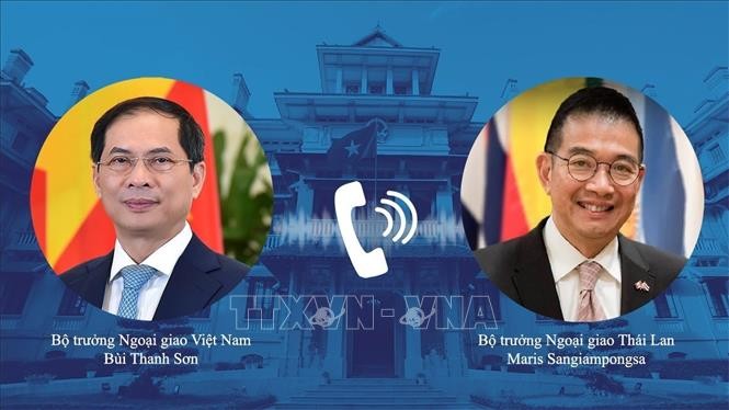 Bộ trưởng Ngoại giao Bùi Thanh Sơn điện đàm với Bộ trưởng Ngoại giao Thái Lan Maris Sangiampongsa - ảnh 1