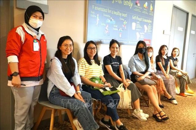 Doanh nghiệp Malaysia chăm lo sức khỏe cho cộng đồng người Việt Nam - ảnh 1