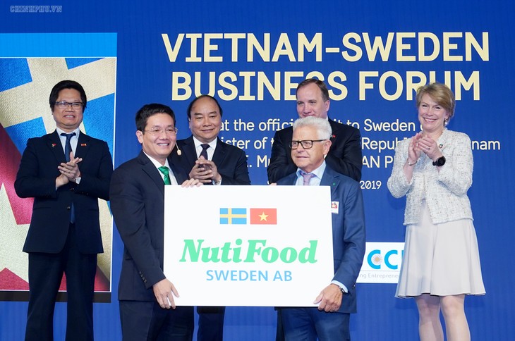 Thủ tướng Nguyễn Xuân Phúc hội đàm với Thủ tướng Thụy Điển - ảnh 8