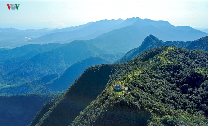 Top 10 destinations to enjoy summer retreat in Vietnam - ảnh 7