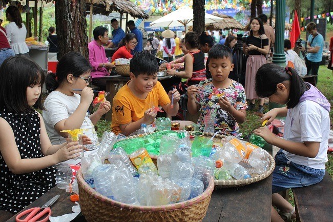 Thiếu nhi Việt Nam hành động chống rác thải nhựa - ảnh 7