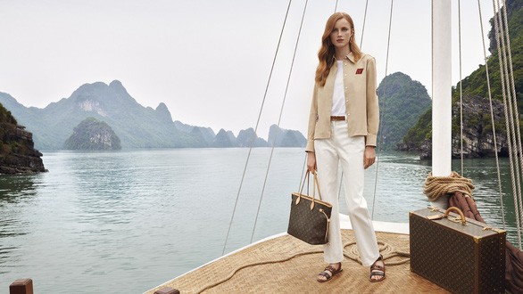 Hội An, vịnh Hạ Long, hoa sen Việt vào quảng cáo của Louis Vuitton - ảnh 5