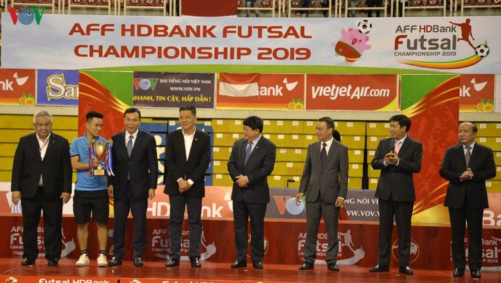 Toàn cảnh lễ trao giải Futsal HDBank vô địch Đông Nam Á 2019 - ảnh 7