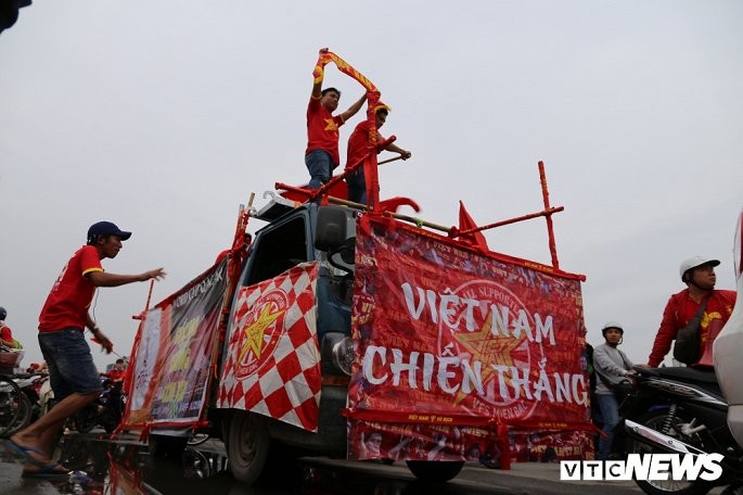 TRỰC TIẾP ĐT Việt Nam 1 - 0 UAE: Tiến Linh xuất thần lập siêu phẩm - ảnh 11
