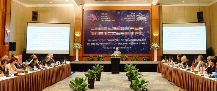 Việt Nam tổ chức phiên họp ủy ban đại diện các quốc gia thành viên Viện Liên hiệp nghiên cứu hạt nhân - ảnh 1