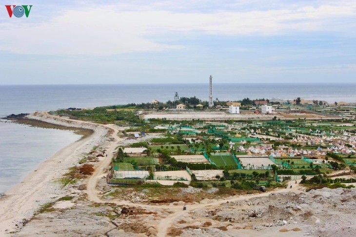Khám phá đảo Lý Sơn - thiên đường biển xanh của Quảng Ngãi - ảnh 9