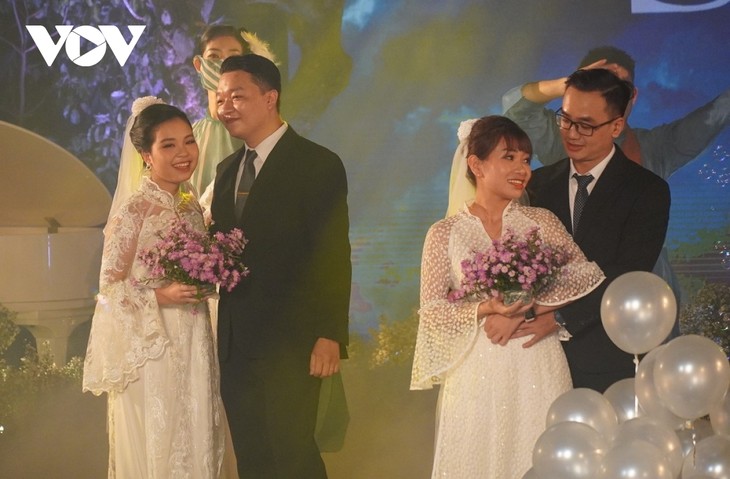 Ấn tượng lễ cưới đặc biệt của 20 cặp vợ chồng là y bác sĩ Bệnh viện Quân y 175 - ảnh 4