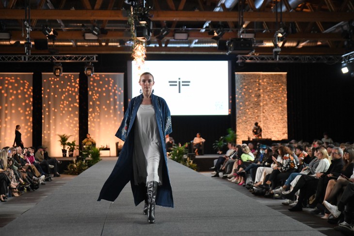 Thiết kế La Pham tham gia sự kiện thời trang tại Thụy Sỹ - ảnh 3