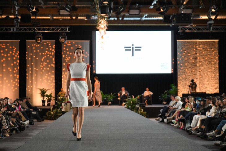 Thiết kế La Pham tham gia sự kiện thời trang tại Thụy Sỹ - ảnh 4