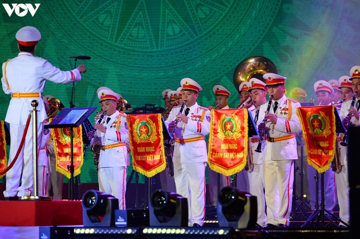 Toàn cảnh chương trình hòa nhạc Nhạc hội Cảnh sát các nước ASEAN+ 2022 - ảnh 8