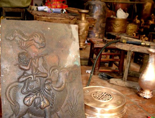 Resurgimiento de la fundición de bronce en la aldea Dai Bai - ảnh 1