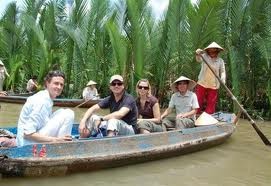2011: Año de ascenso del turismo vietnamita - ảnh 3