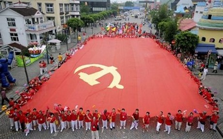 Destaca prensa vietnamita el papel trascendental de su Partido Comunista - ảnh 1