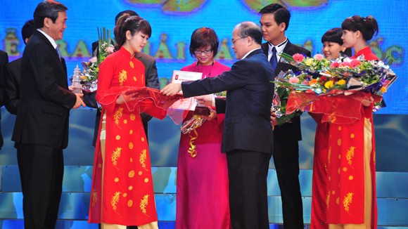 Entregan premios de prensa de Vietnam en su sexta edición - ảnh 1