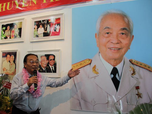 Felicitan al general Vo Nguyen Giap en su cumpleaños 102 - ảnh 1