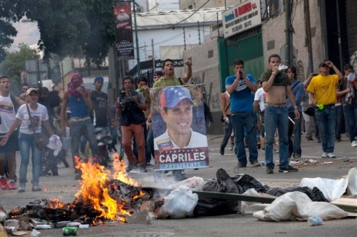Canciller venezolano denunciará ante la ONU la violencia poselectoral de la derecha - ảnh 1